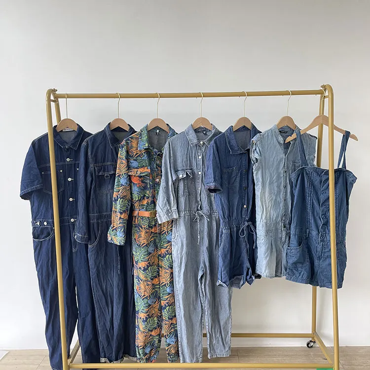 Sustainable Fashion: Paano ang Secondhand Damit ay humuhubog sa hinaharap ng tingi